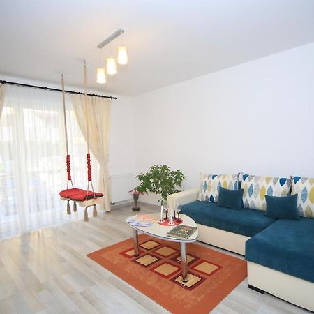 Happy Family Apartment บราชอฟ ภายนอก รูปภาพ