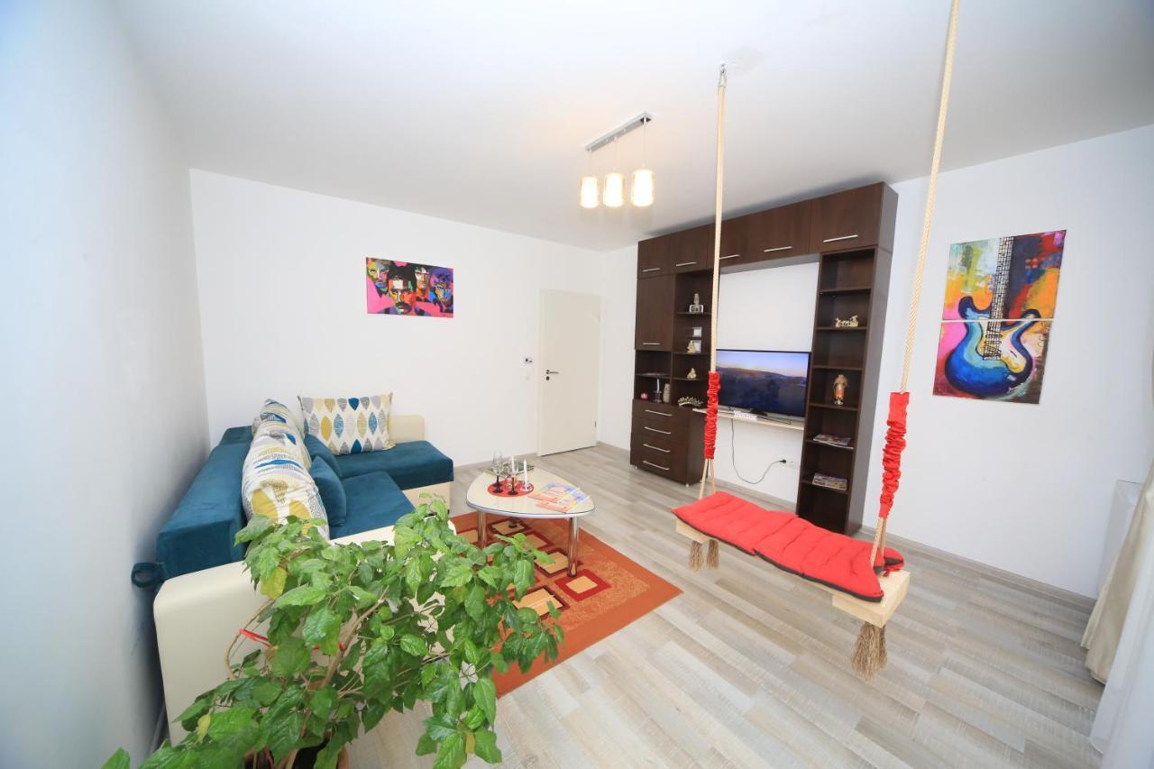 Happy Family Apartment บราชอฟ ภายนอก รูปภาพ
