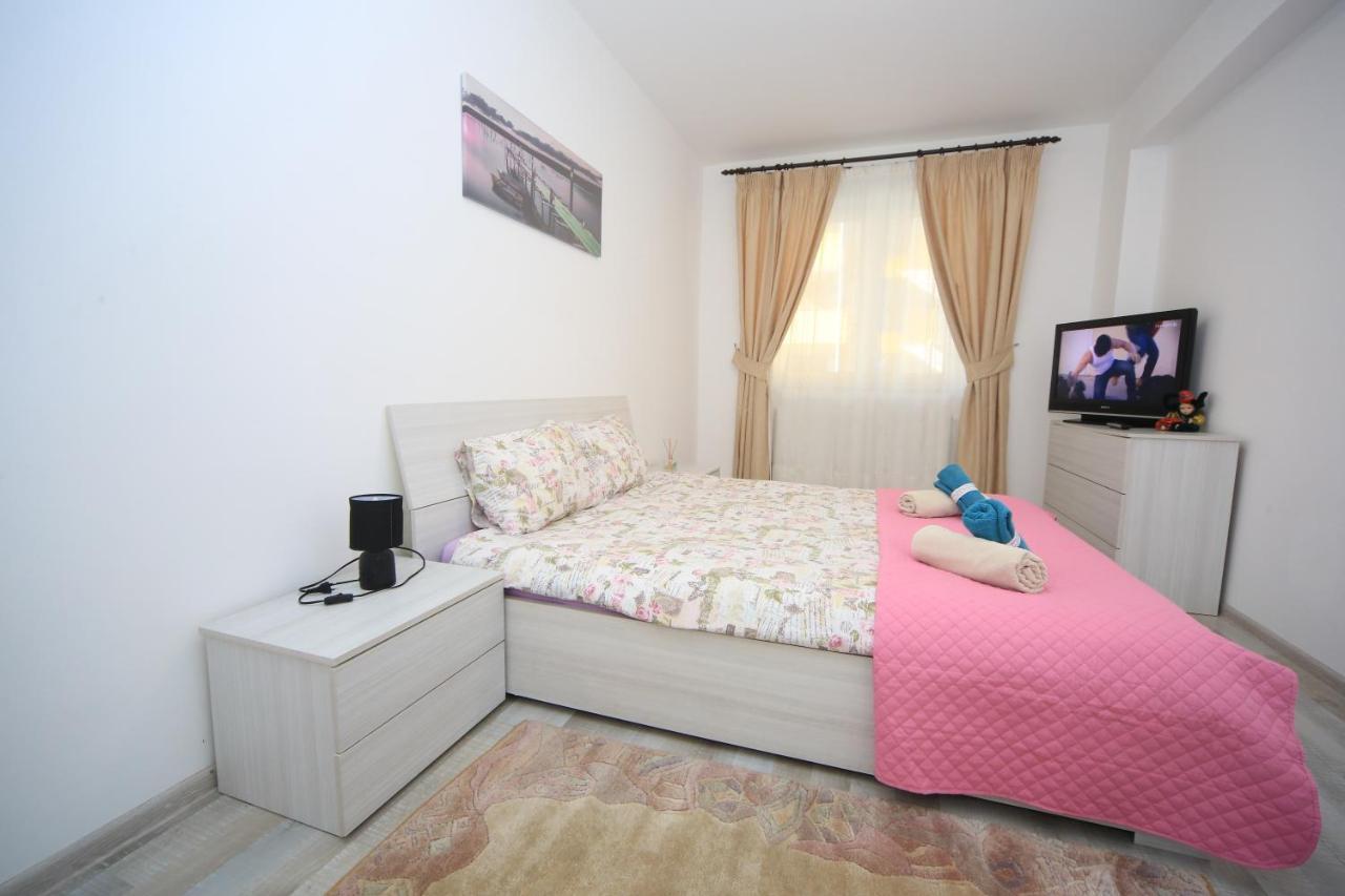 Happy Family Apartment บราชอฟ ภายนอก รูปภาพ
