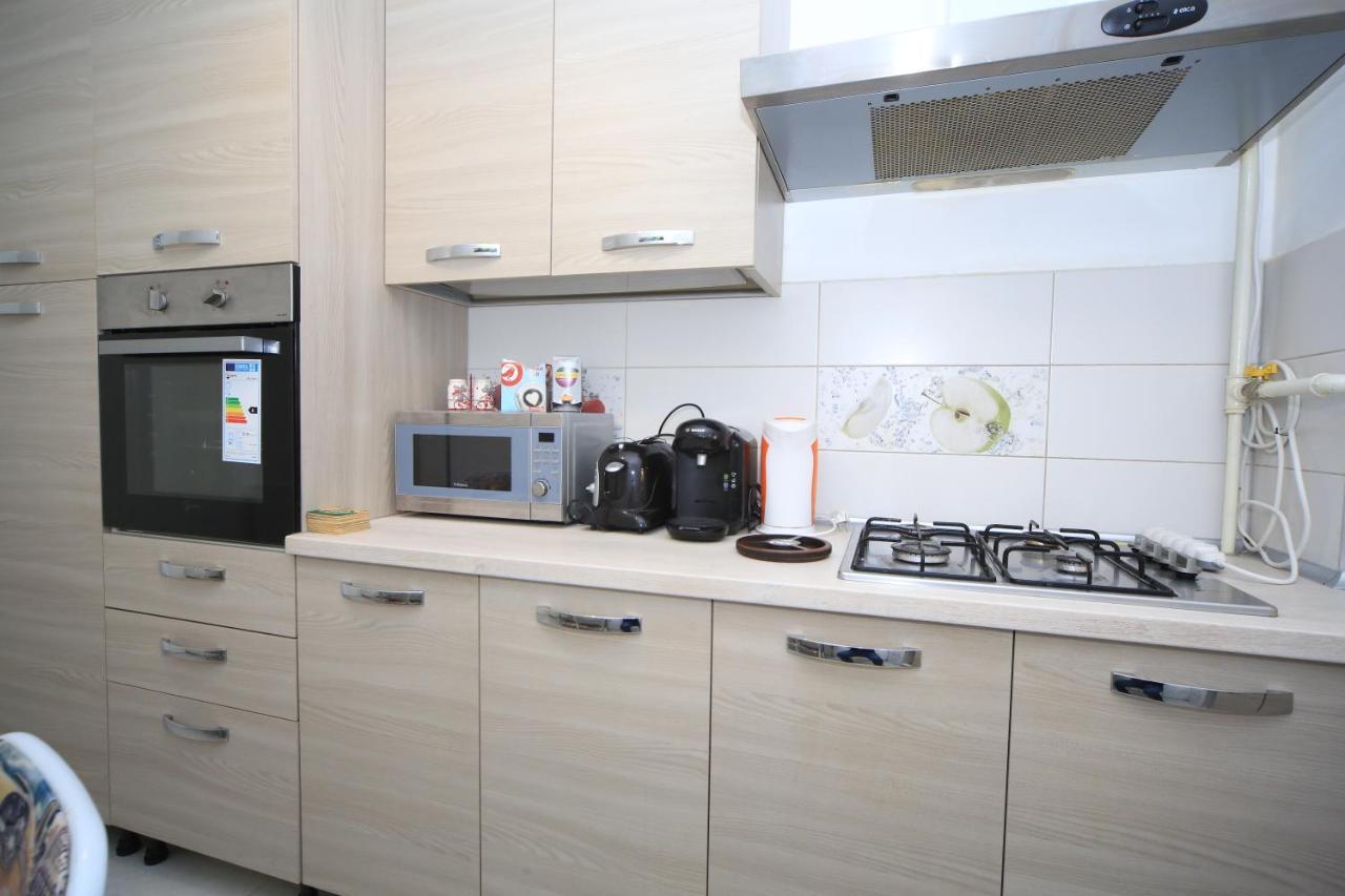 Happy Family Apartment บราชอฟ ภายนอก รูปภาพ